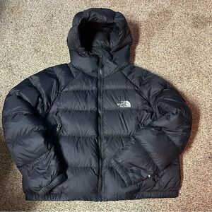 The North Face Black cropped puffer Jacket